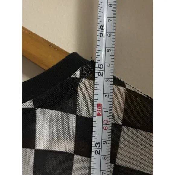 Hot Topic Black & White Checkered Women’s Mesh Top S/M - Picture 9 of 10